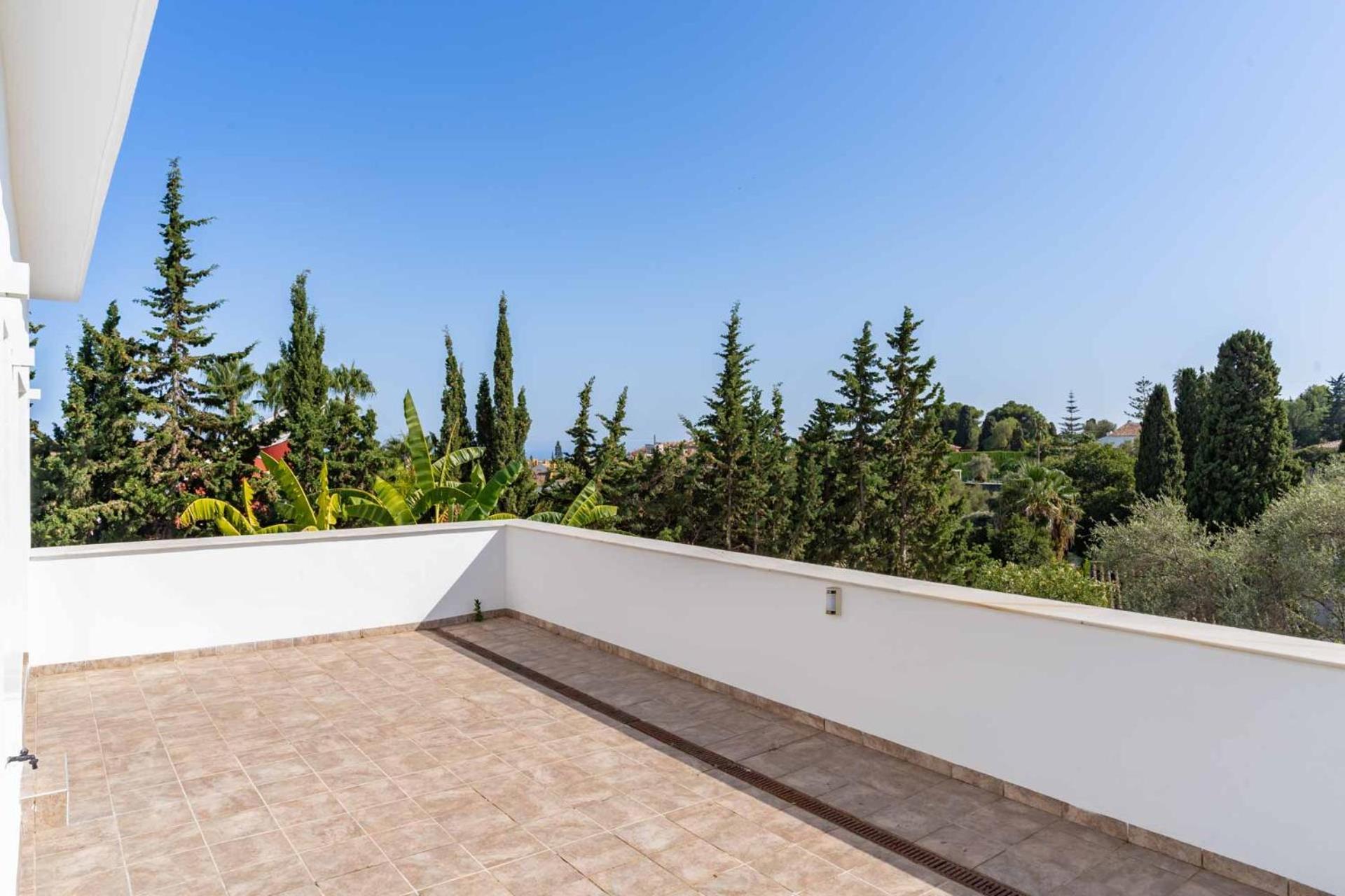 Villa Elegant Villa In Marbella *