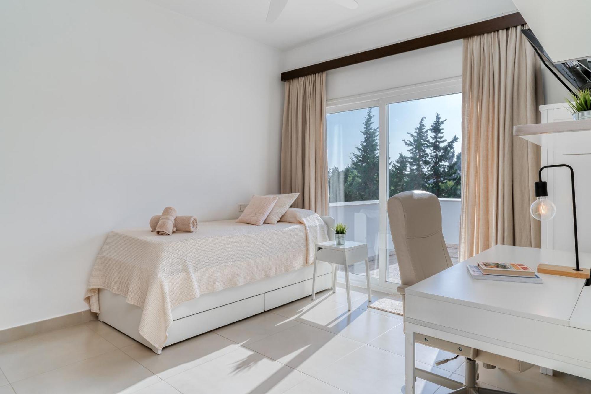 Villa Elegant In Marbella
