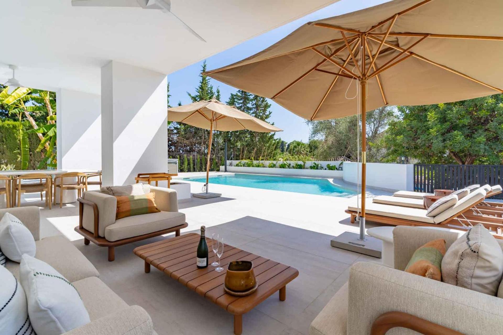 Villa Elegant In *